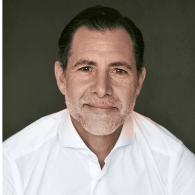 Alex Gonzalez - Courtier