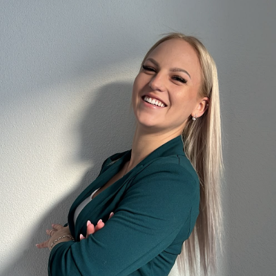 Anna-Sophie Peterhans - Verwaltung, Verkauf und Admin