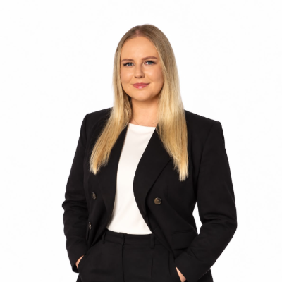 Nina Markovic - Immobilienmaklerin