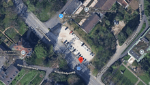 Bild Pool Parkplatz
