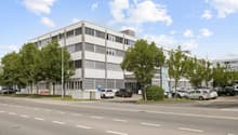 Geschäftsliegenschaft an gut sichtbarer Lage