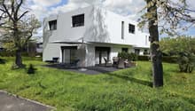 Listing picture