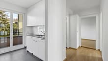 Bitte beachten Sie, dass es sich hierbei um Vergleichsbilder und nicht um Aufnahmen der Wohnung handelt.