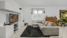 Listing picture
