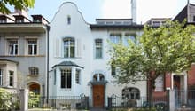 Strassenfront