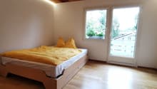 Bett mit praktischer Schublade