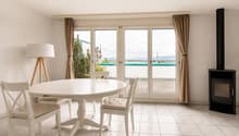 Wohn-/Esszimmer / Salon/salle à manger