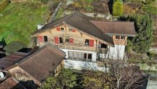 Rund ums Haus mit eigenem Garten