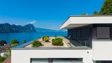 Dachterrasse mit Blick auf Bürgenstock und Vierwaldstättersee