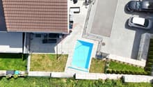 Listing picture