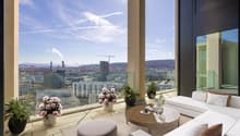 Grosszügige Loggia mit Blick bis in die Berge