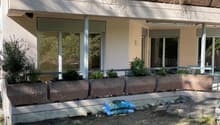 Aussenansicht_Balkon-Sitzplatz.jpg