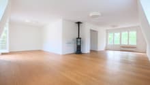 Wohnzimmer / Living Room