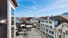 Dachterrasse mit Blick Richtung Zürichsee