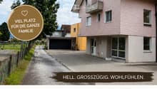 5.5-room apartment in Oberriet, featuring a spacious layout with4 bedrooms, a large living room, a kitchen/dining room, a bathroom with shower, bathtub, and WC, and two balconies. The property is family-friendly and located in a bright and spacious area.