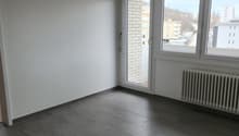 1300.000536 - Séjour avec balcon