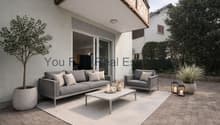 Großzügige Terrasse mit direktem Wohnzimmerzugang