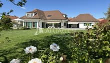 Haus_Bild mit Blumen