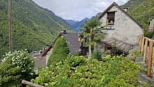 Sehr gemütliches Rustico mit Loggia und Garten an ruhiger und sonniger Bergsichtlage 1