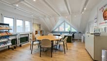 Sitzungszimmer klein, KI