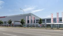Ansicht_Retailgebaeude_Industriestrasse_16a-16c.jpg