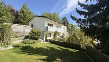 Garten mit Ansicht Altbau