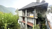 Facciata lato sud con giardino