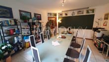 Spazio versatile per ufficio o studio creativo