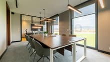 Großraumbüro mit separatem Einzelbüro 65.5m2