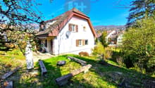 Haus Frontsicht_Garten