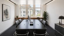 Les images photoréalistes ainsi que le mobilier représenté sont présentés uniquement à titre dillustration. Les bureaux sont loués non meublés.