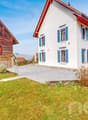 Listing picture