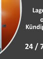 The image shows a storage facility with multiple orange lockers or storage units. The text indicates that this is a 'Lagerraum ohne Kündigungsfrist', meaning a storage space without a termination notice period, and that it has '24 / 7 Zugang', or 24/7 acc