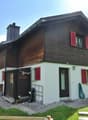Das Haus in ruhiger Lage, angrenzend an das Naturschutzgebiet.