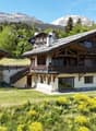 Chalet / Chalet / Chalet