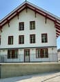 Listing picture