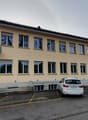 Parkplätze vor dem Eingang verfügbar