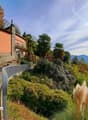 Exklusive Villa mit Panoramablick und zeitlosem Charme 113