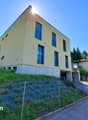 Helle energieoptimierte Architektenvilla 100