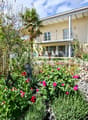 Familiennest mit schönem Garten
