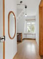 Charmantes Jugendstilhaus mit liebevollen Details und zeitloser Eleganz.