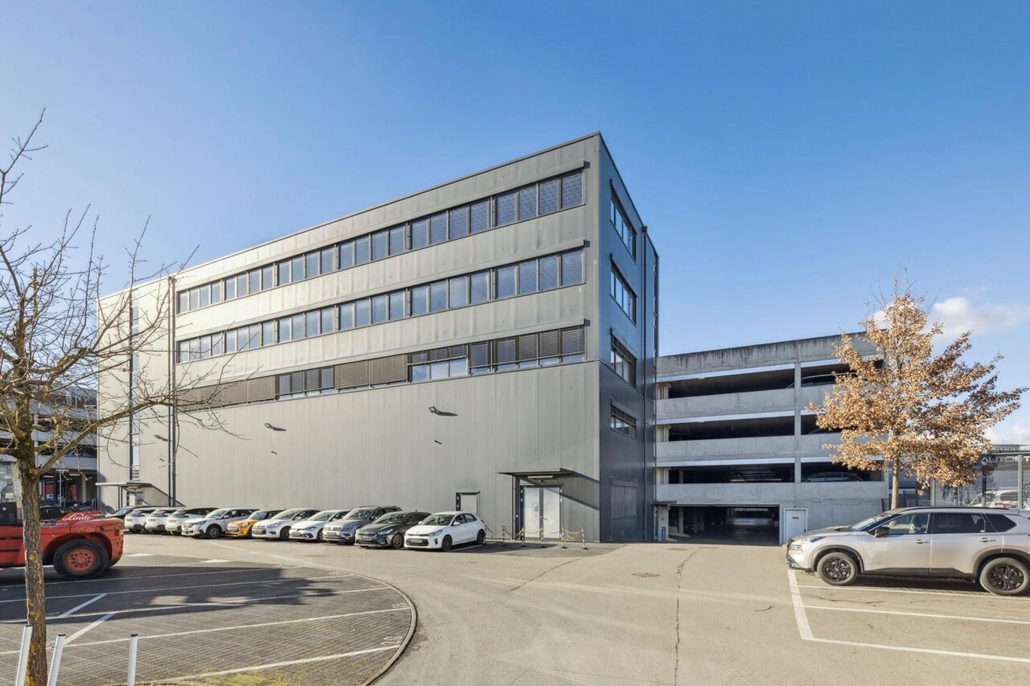 Büros von 460 m² zur Miete in Vernier