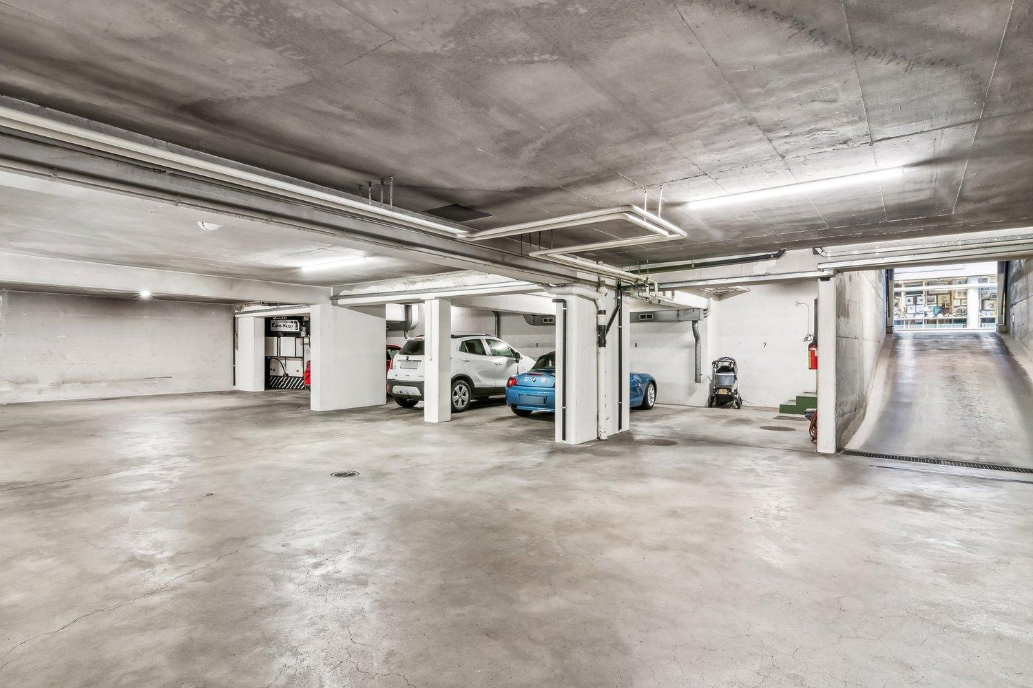 Alleingelassener Einstellplatz sucht Fahrzeug 4055 Basel Alleingelassener Einstellplatz sucht Fahrzeug 4055 Basel