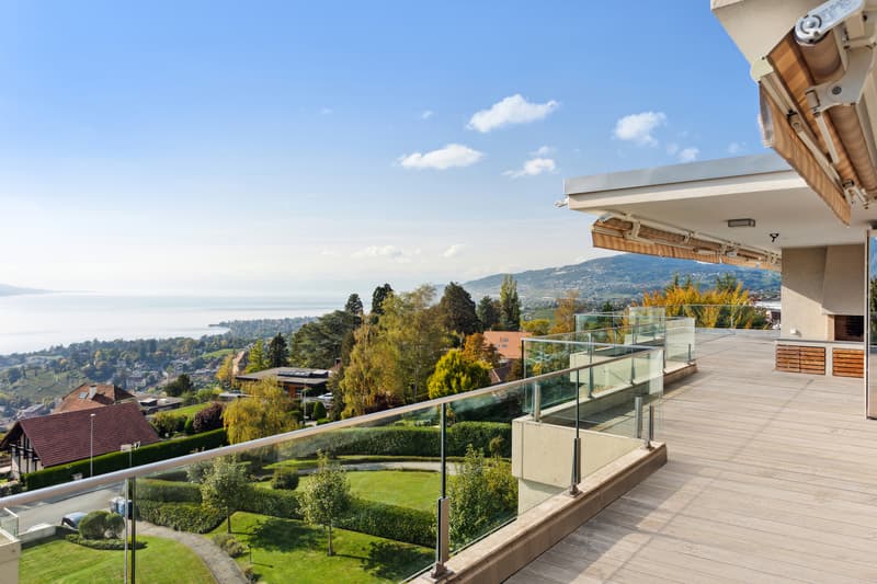 Attique exceptionnel avec terrasse de 182 m² et vue panoramique (1)