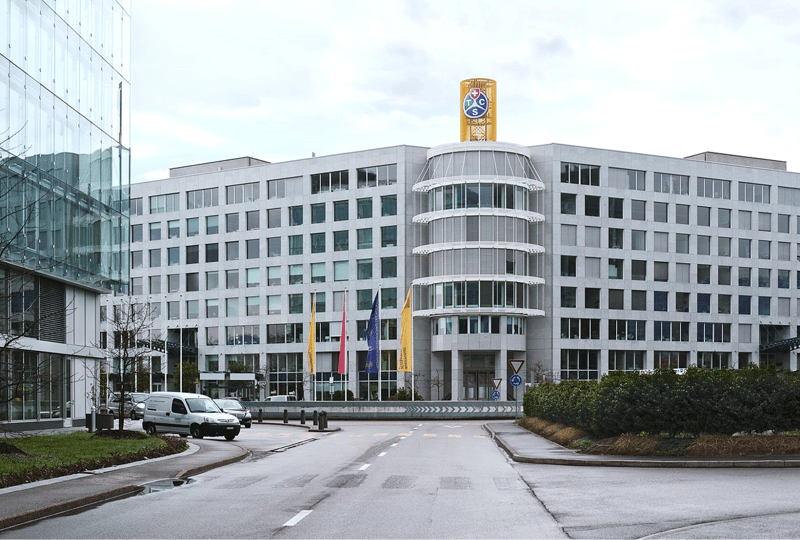 Surface de 690 m² (divisible) au 6ème étage et 920m2 au 7ème étage à Blandonnet / Aéroport de Genève (1)