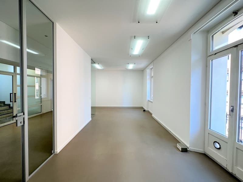 Ufficio di 310 mq nel centro di Lugano (1)