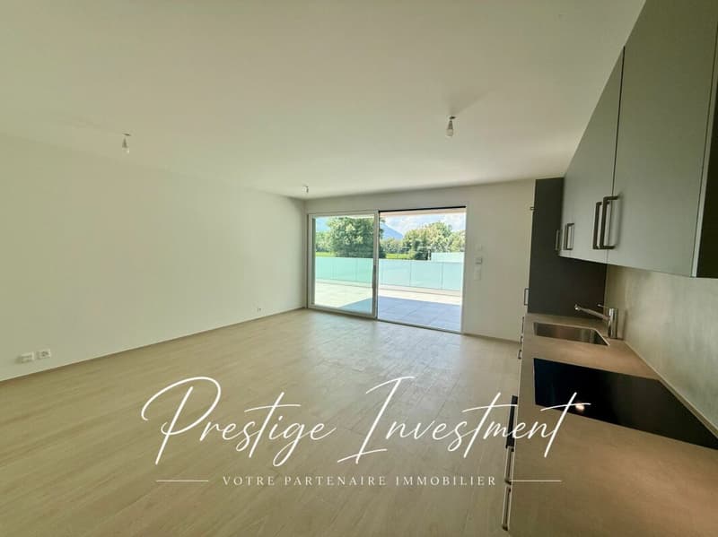 Attic with terrace, Minergie label, 2.5 rooms - Sion (4)
