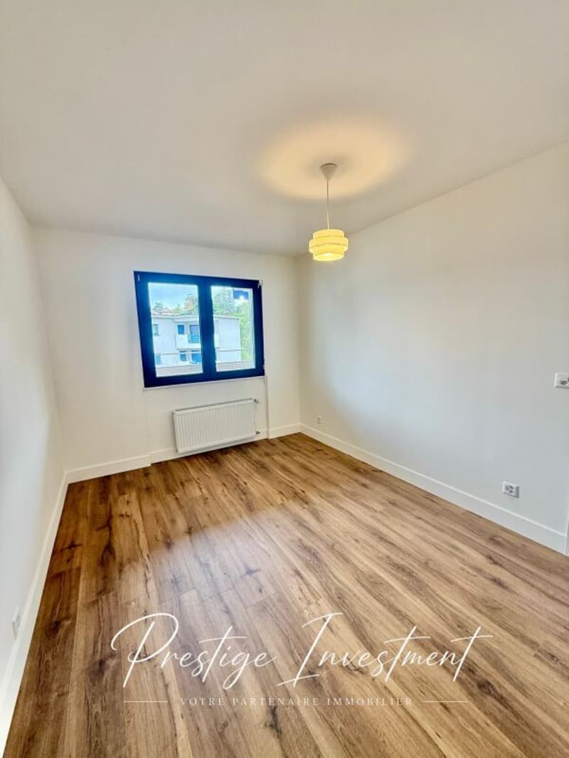 Apartment with 3.5 rooms at the foot of Lake Geneva - Montreux (12)