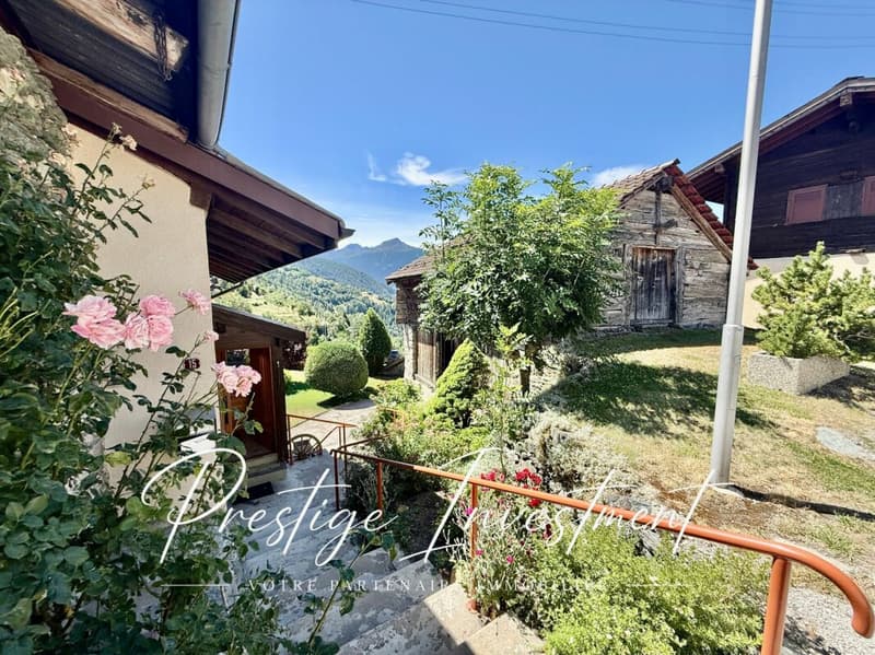 Charmanter Chalet mit 4,5 Zimmern und Nebengebäuden - Nax (5)