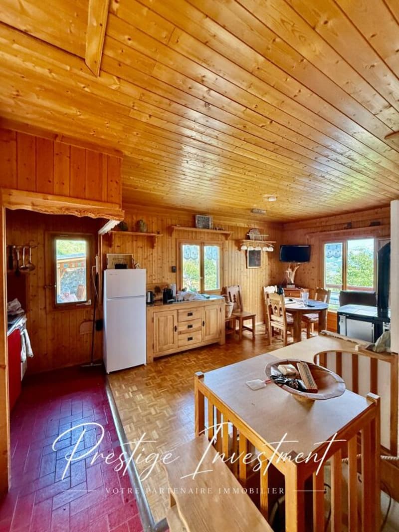 Affascinante Chalet Individuale nel Cuore della Natura (12)